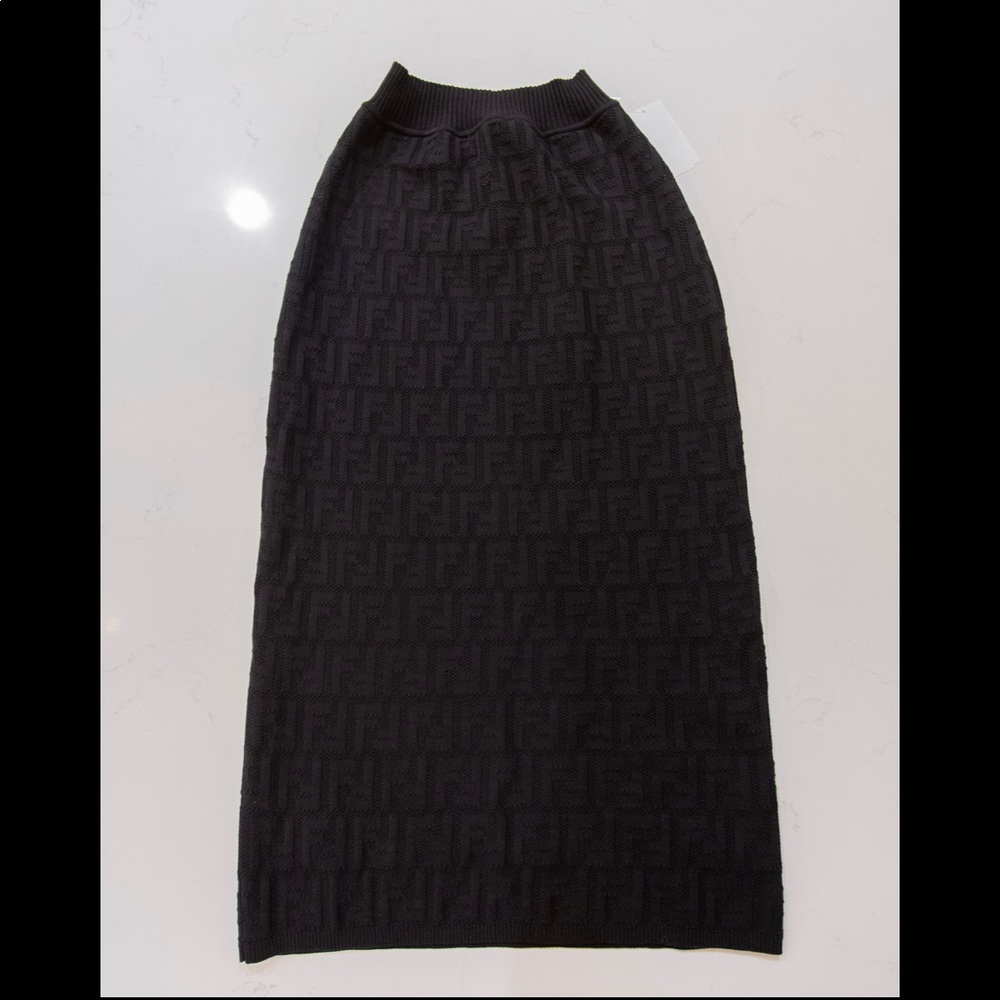 ❌SOLD❌ Fendi FF Motif Knitted Midi Skirt Size IT 38/US 2